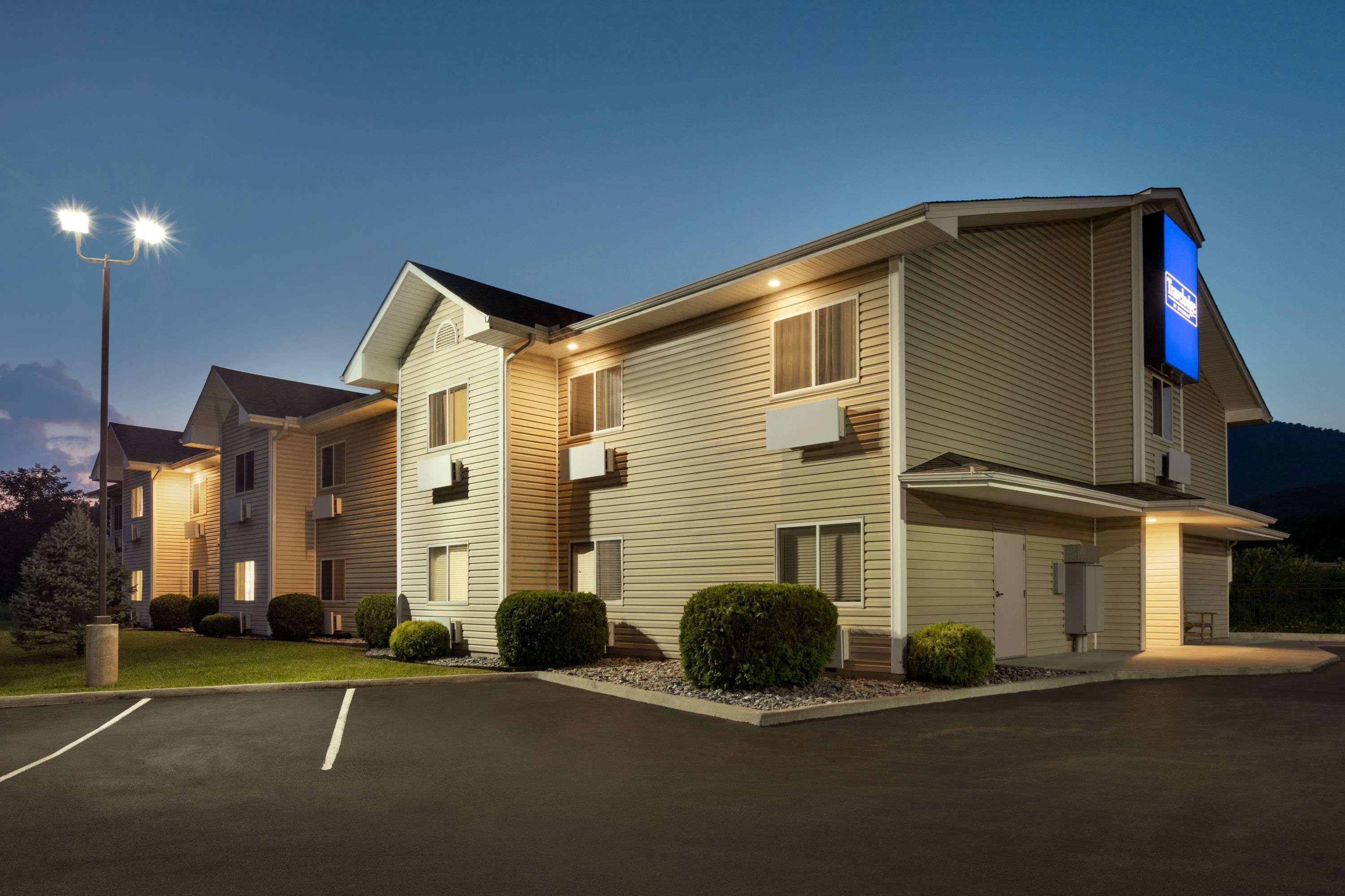 Travelodge By Wyndham Low Moor Near Covington Esterno foto