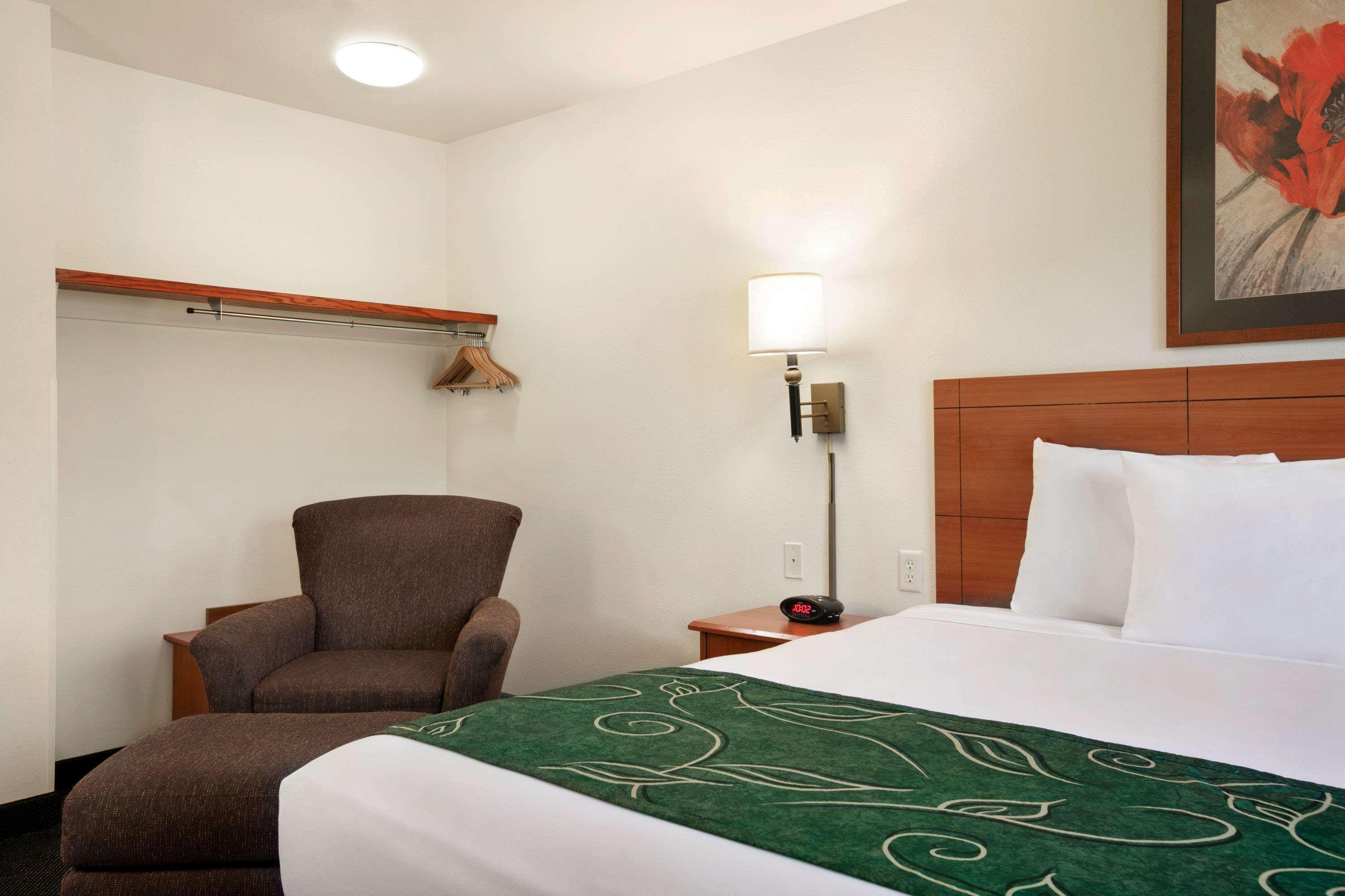 Travelodge By Wyndham Low Moor Near Covington Esterno foto