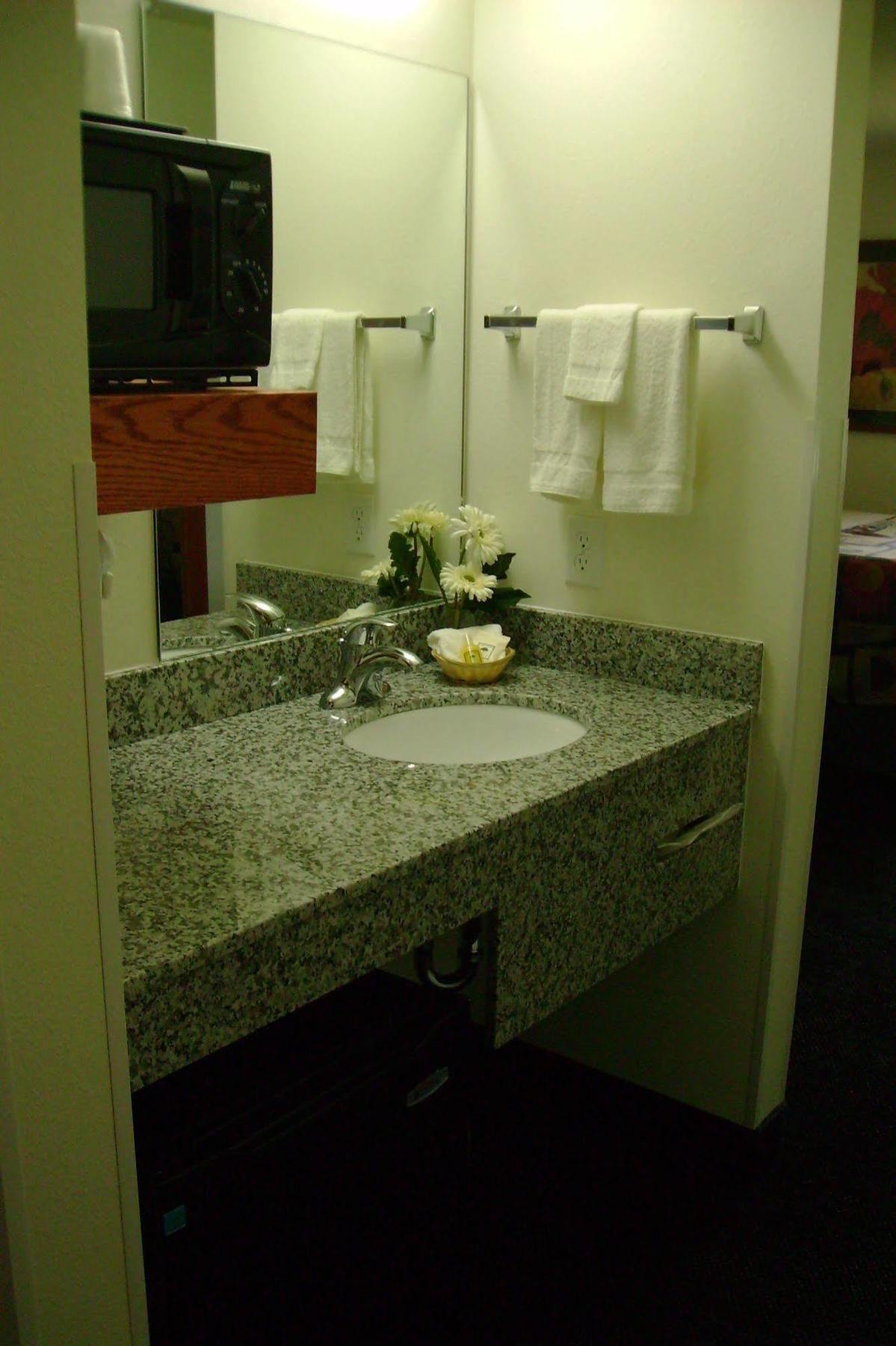 Travelodge By Wyndham Low Moor Near Covington Esterno foto